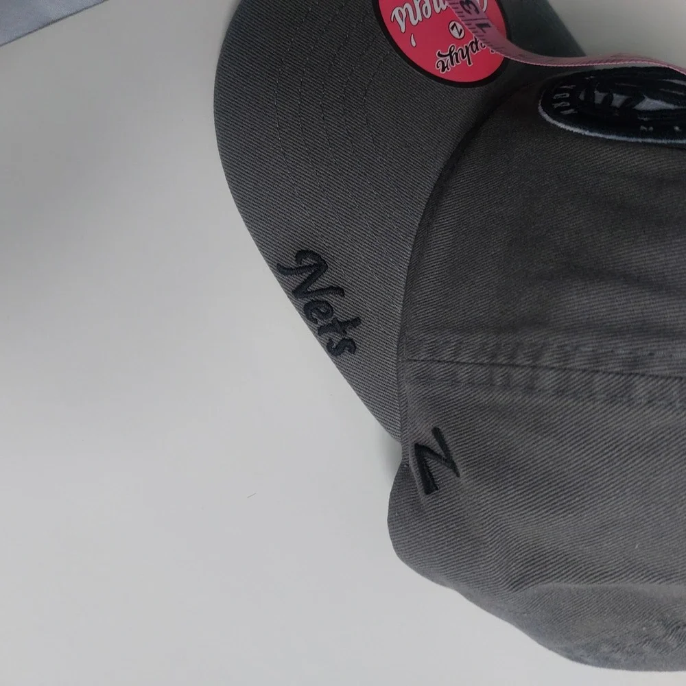 Brooklyn New York Cap‎ Womens Adjustable Zephyr  Collection Black